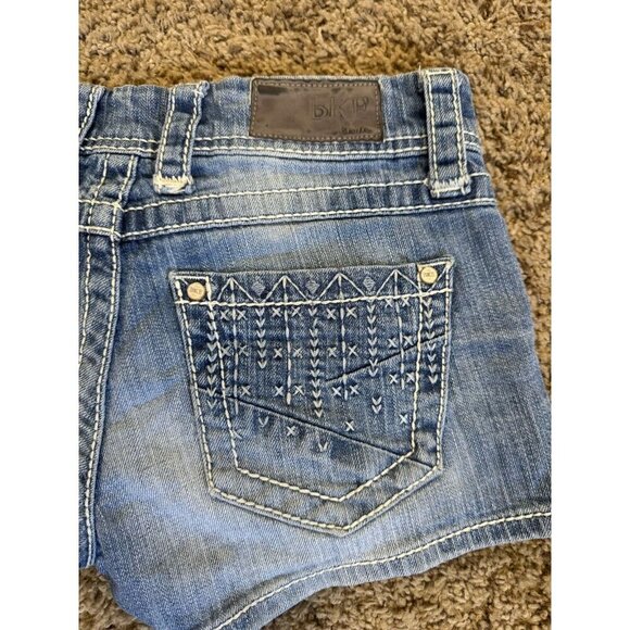 BKE Sabrina Denim Shorts Low Rise Embroidered Pocket Light Wash Y2k 90s Sz 25 - Picture 3 of 10